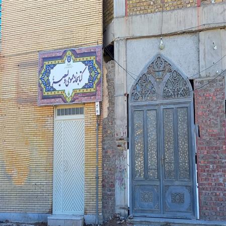 ورودی کتابخانه